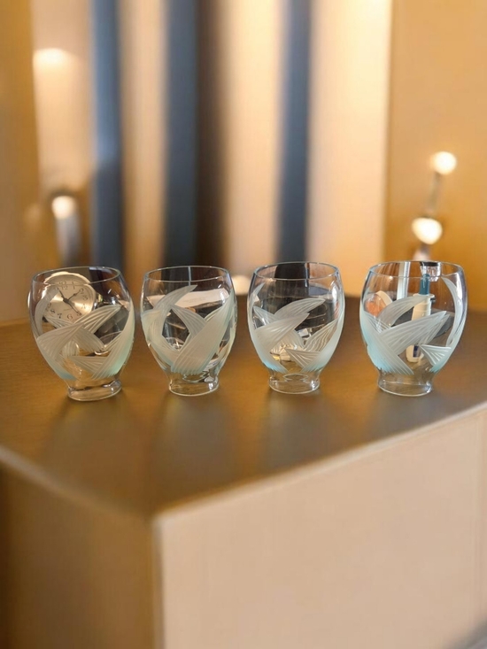 Quorum Other - Four Quorum Crystal Cut "Windswept" Clear and Frosted Glass Lamp Shades ♡*